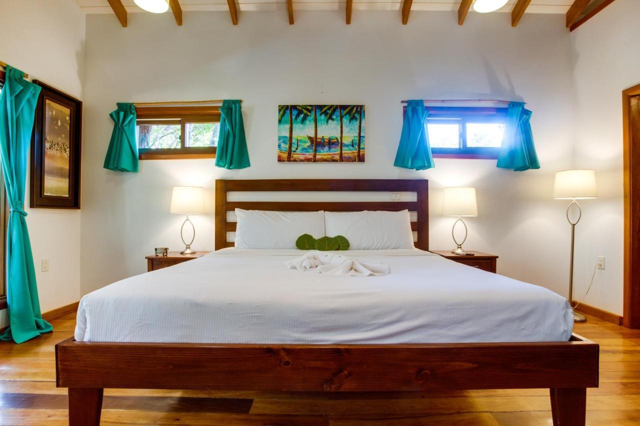 Mariposa Belize Beach Resort Placencia 外观 照片