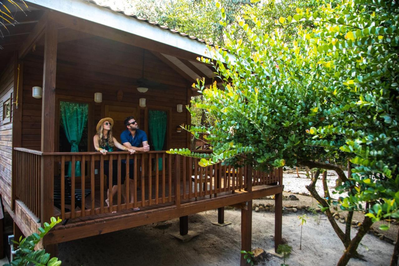 Mariposa Belize Beach Resort Placencia 外观 照片