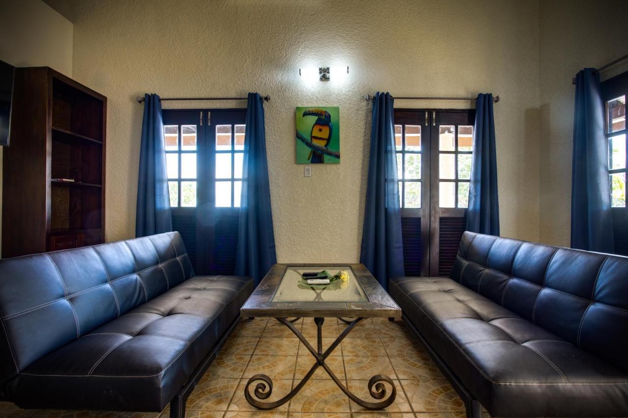 Mariposa Belize Beach Resort Placencia 外观 照片