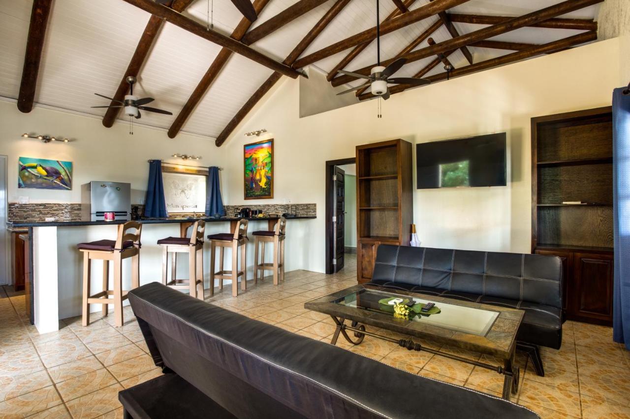 Mariposa Belize Beach Resort Placencia 外观 照片