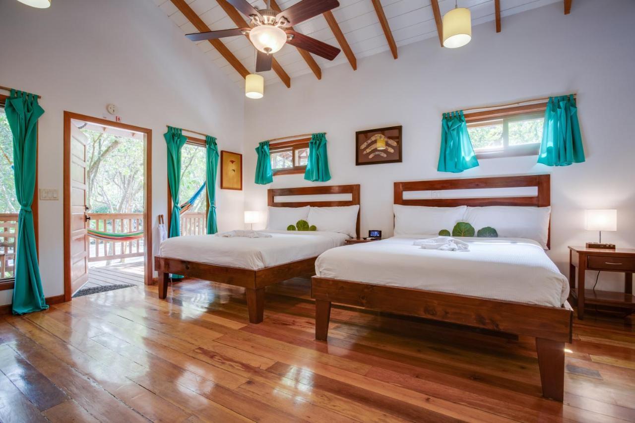 Mariposa Belize Beach Resort Placencia 外观 照片
