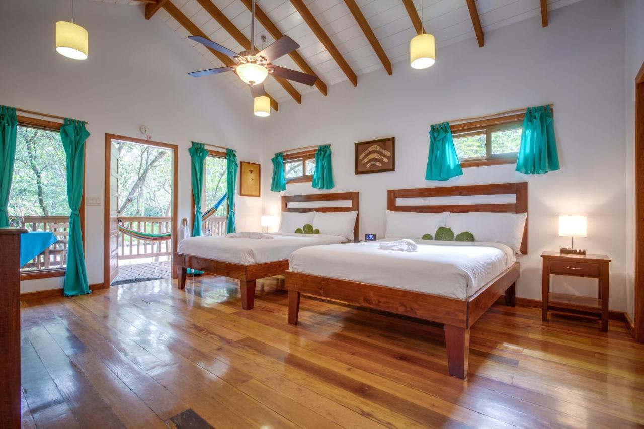 Mariposa Belize Beach Resort Placencia 外观 照片